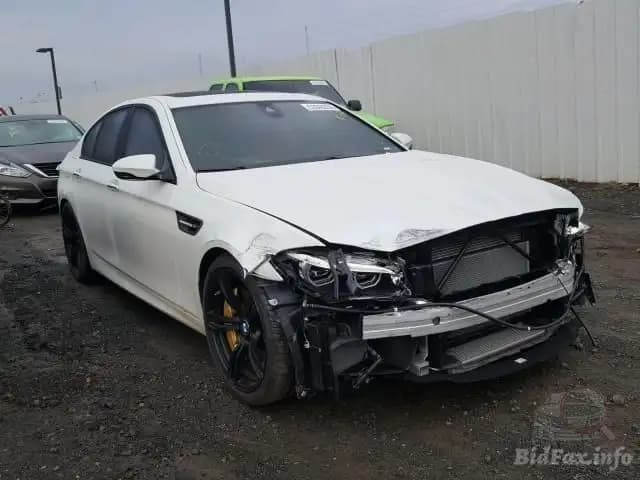 2016 BMW M5 - Przed naprawą