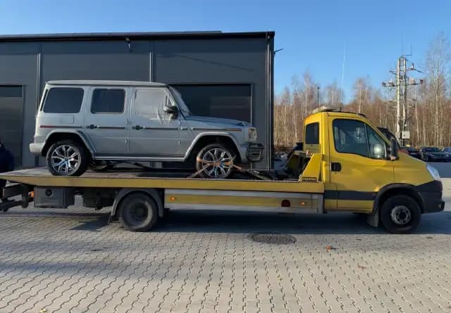 2020 Mercedes G63 AMG - zdjęcie 3