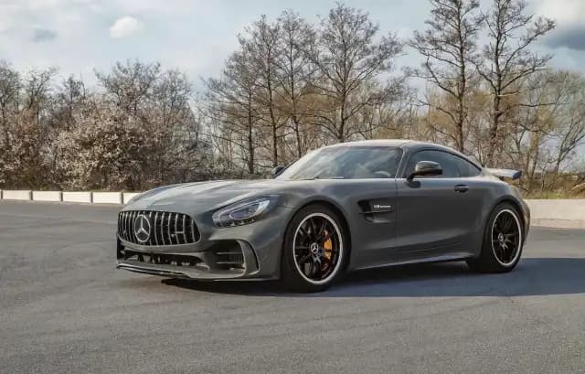 2018 Mercedes AMG GTR - Po naprawie